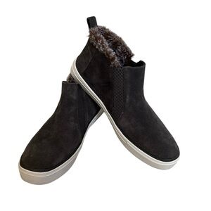 Tom’s Bryce High Top Slip On Sneaker Bootie Fur Lined Size 9.5